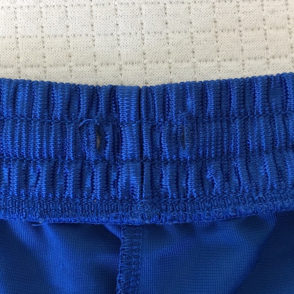 Men CHAMPS Basketball Shorts size M - Picture 5 of 5